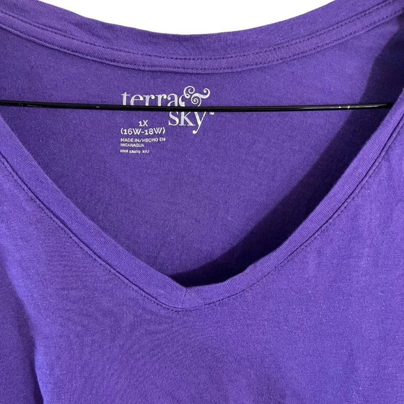 Terra & Sky Purple Long Sleeve T Shirt 1X Plus Size V Neck Top Plain Basic - Picture 3 of 3